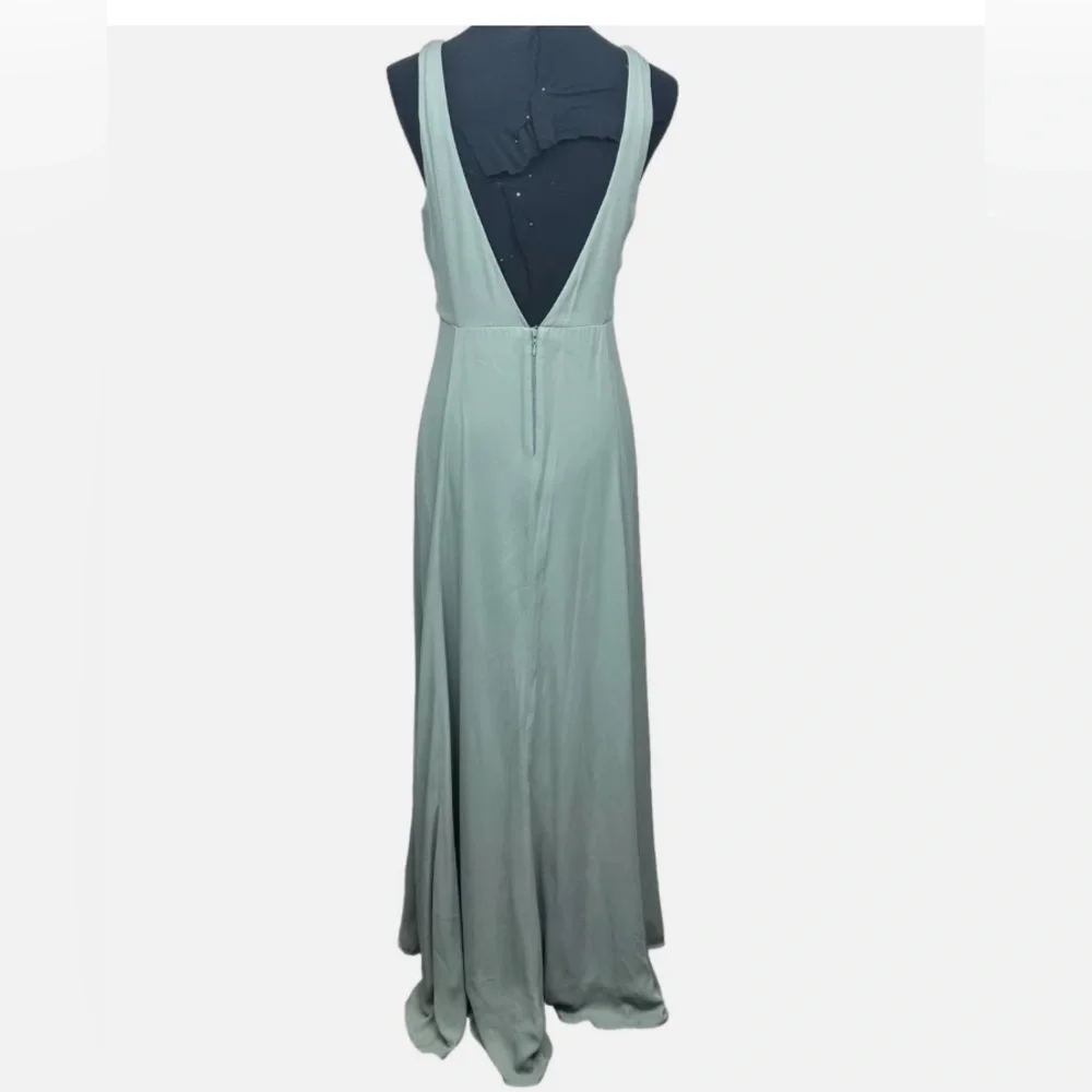 floor length elegant dress - Picture 2 of 7